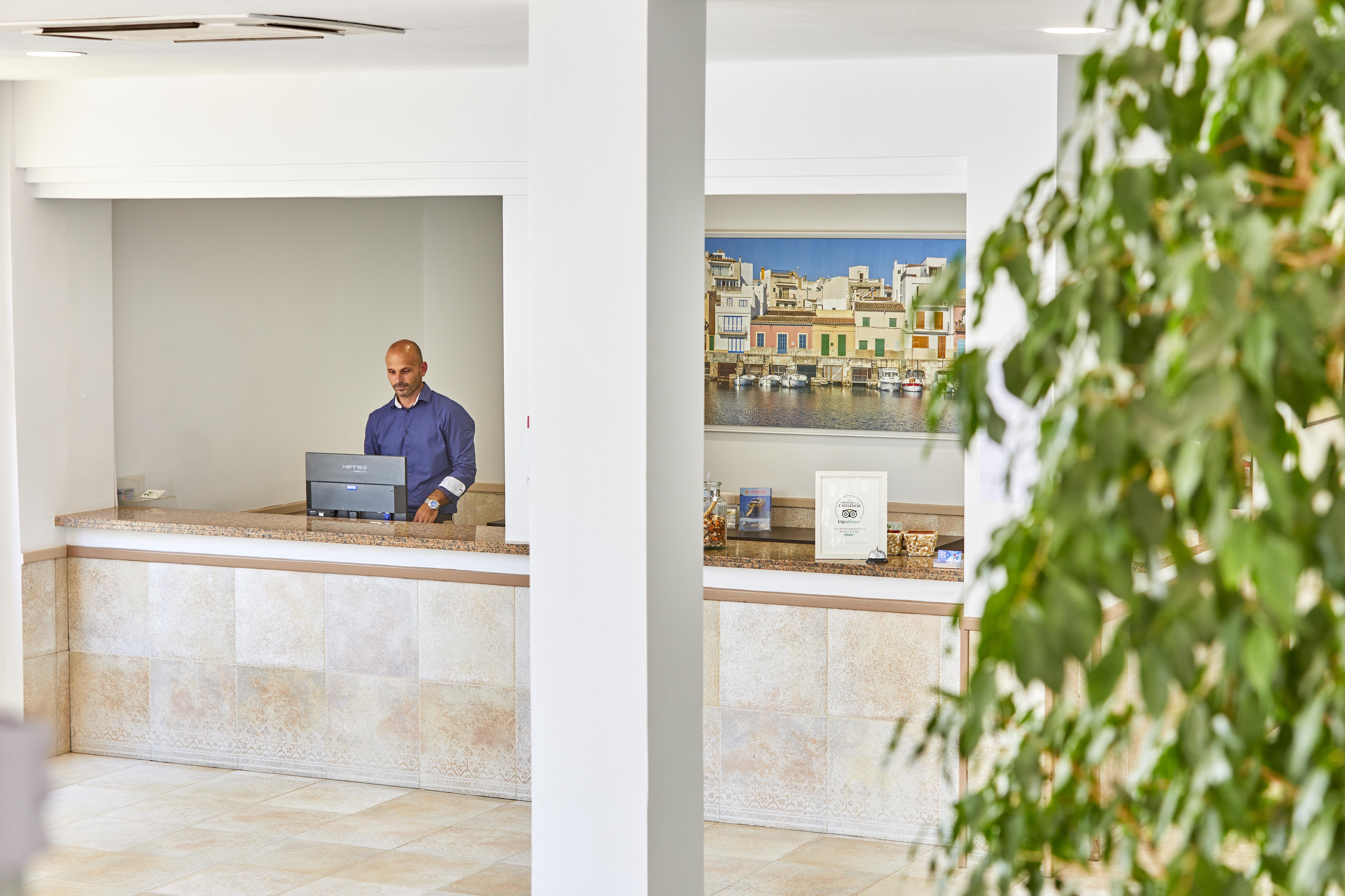 Ola Apartamentos Cala D'Or エクステリア 写真
