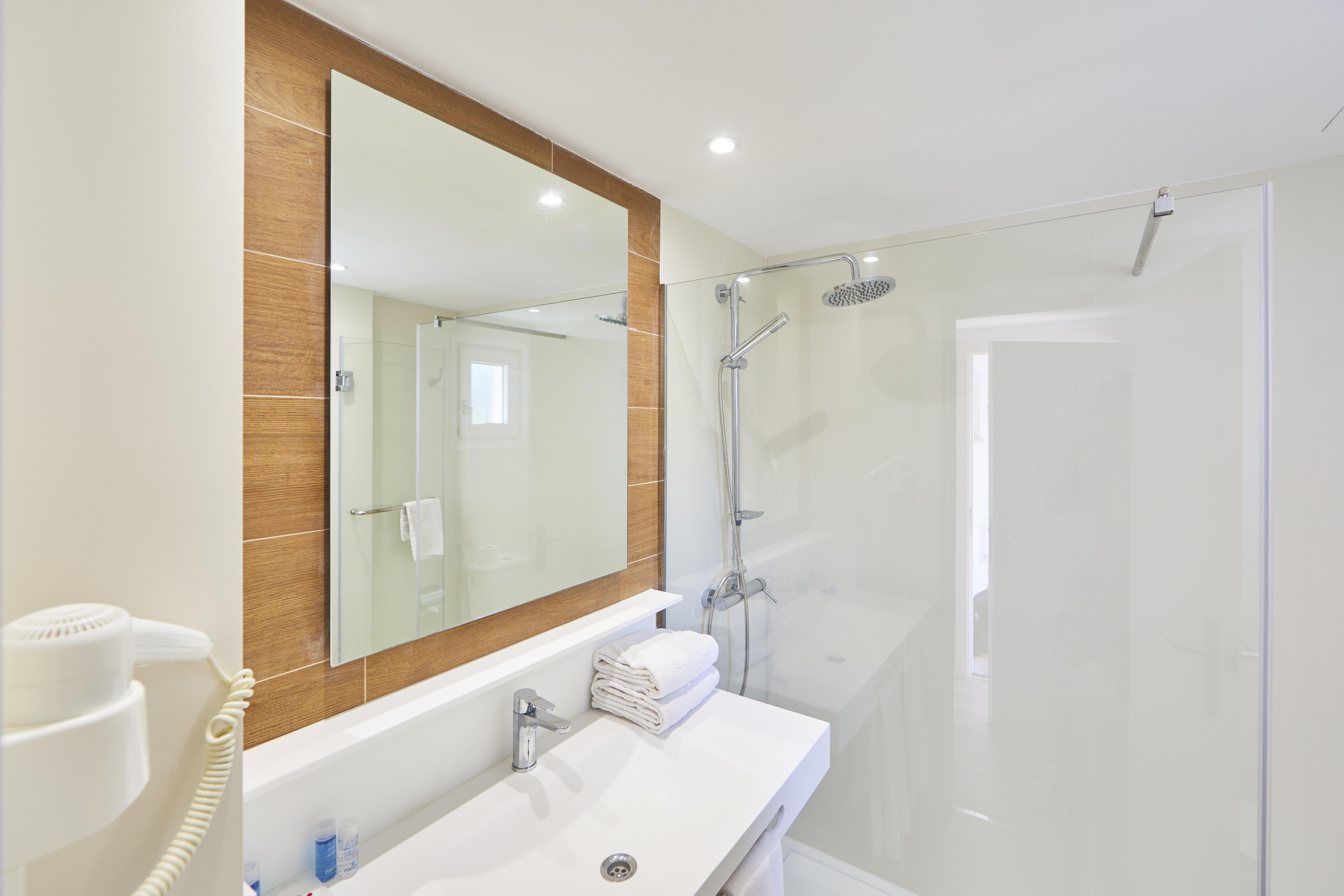 Ola Apartamentos Cala D'Or エクステリア 写真