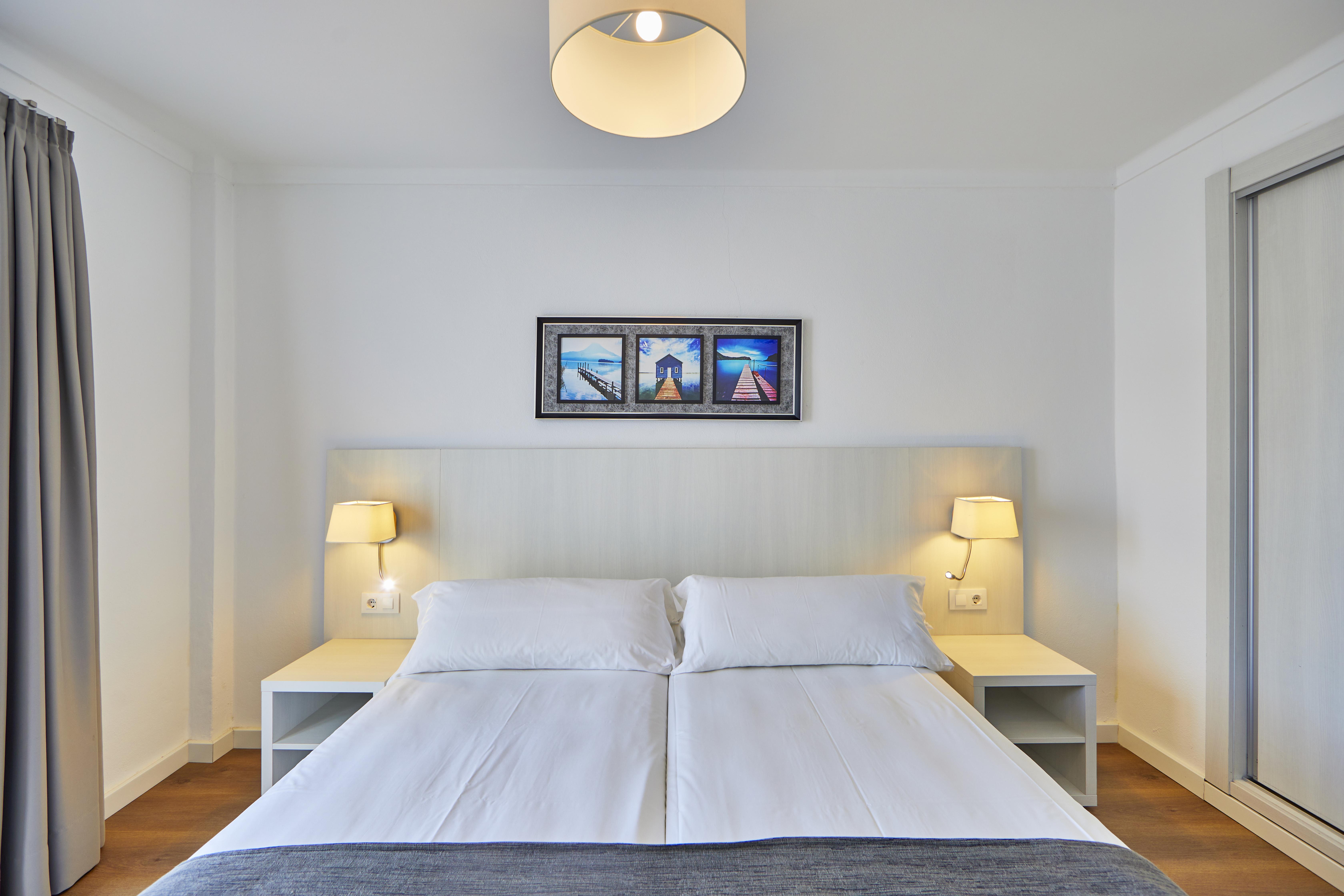 Ola Apartamentos Cala D'Or エクステリア 写真